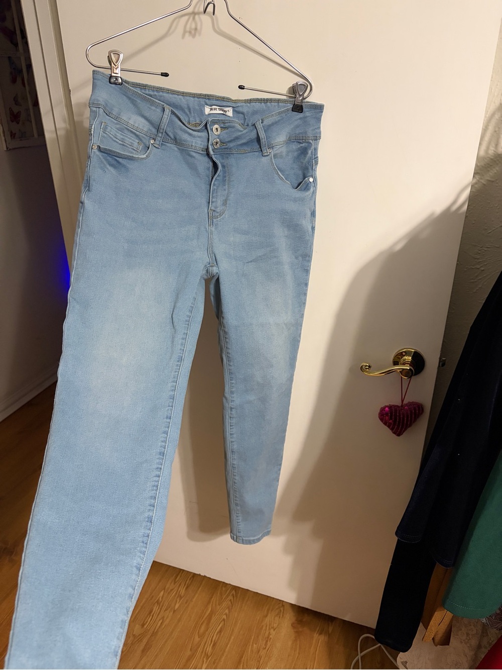 💜 13/31 Blue Savvy Light Wash Skinny Women's Jeans - High Rise Stretch